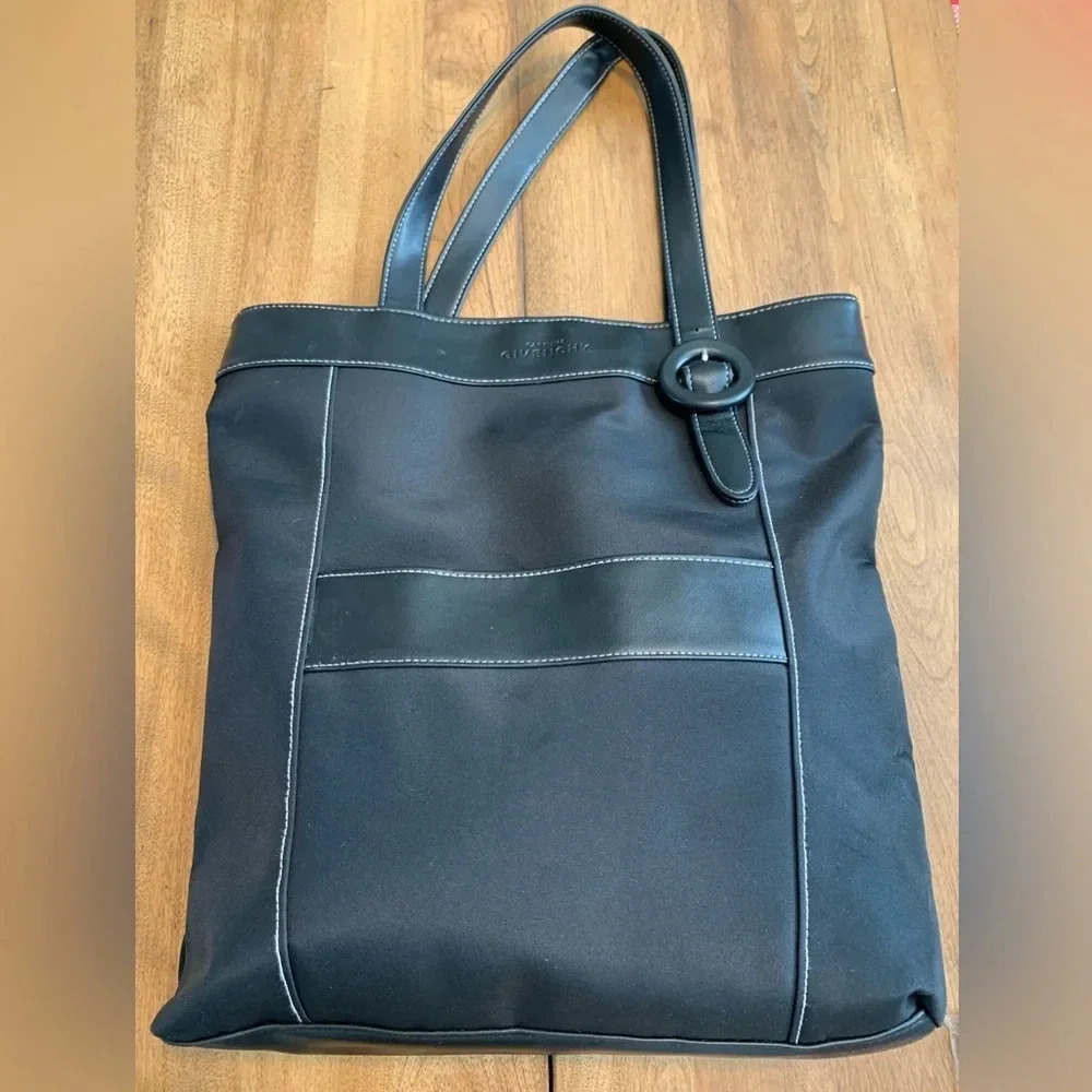 Givenchy parfums black tote bag - Picture 1 of 9